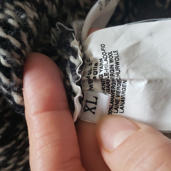 Virgin wool sweater - Picture 5 of 6